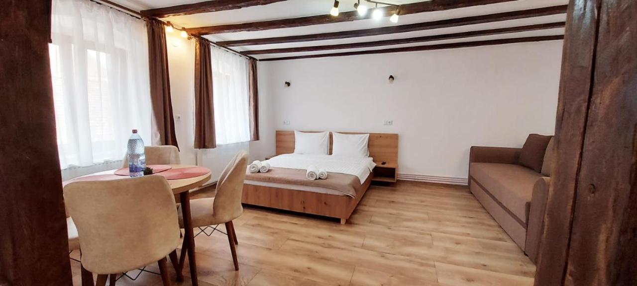 Lindenhaus Hotel Sibiu Exterior foto