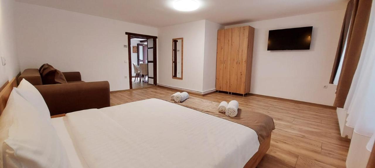 Lindenhaus Hotel Sibiu Exterior foto